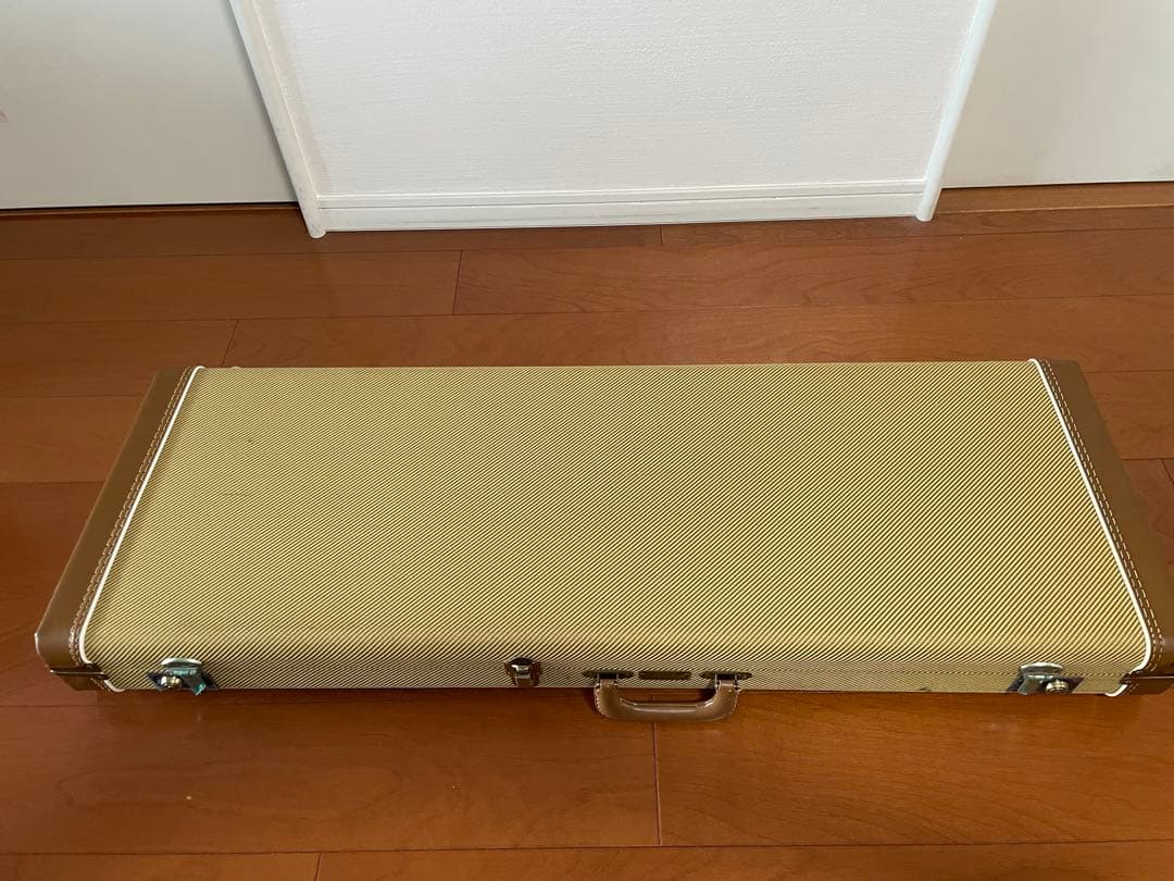 C*M様 Fender American Vintage '57 Stratoc