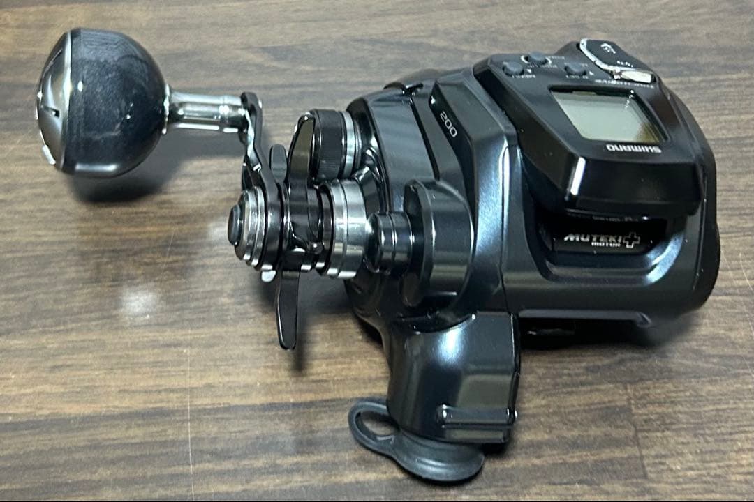 美品！ForceMaster 200 巻き上げ距離5.6km