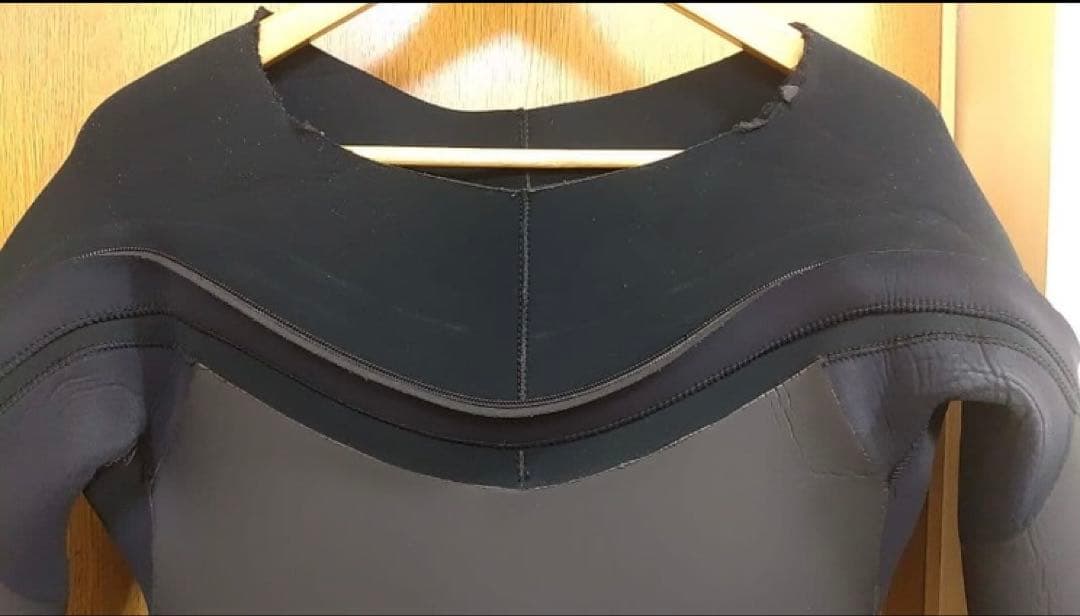 セミドライ　5/3㎜ 裏起毛　MLサイズ　ロングチェストジップ