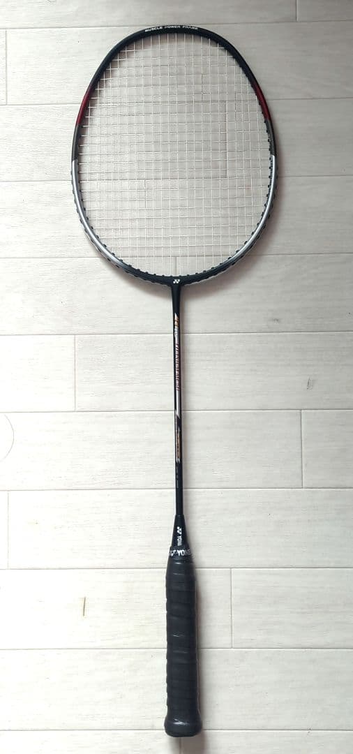 バドミントンラケット Ti-10 マッスルパワーフレーム　ロング
