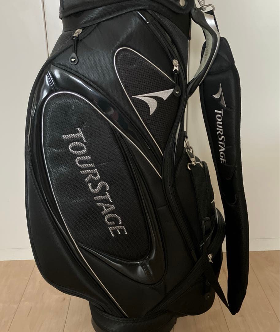 ゴルフバッグ　TOURSTAGE 黒