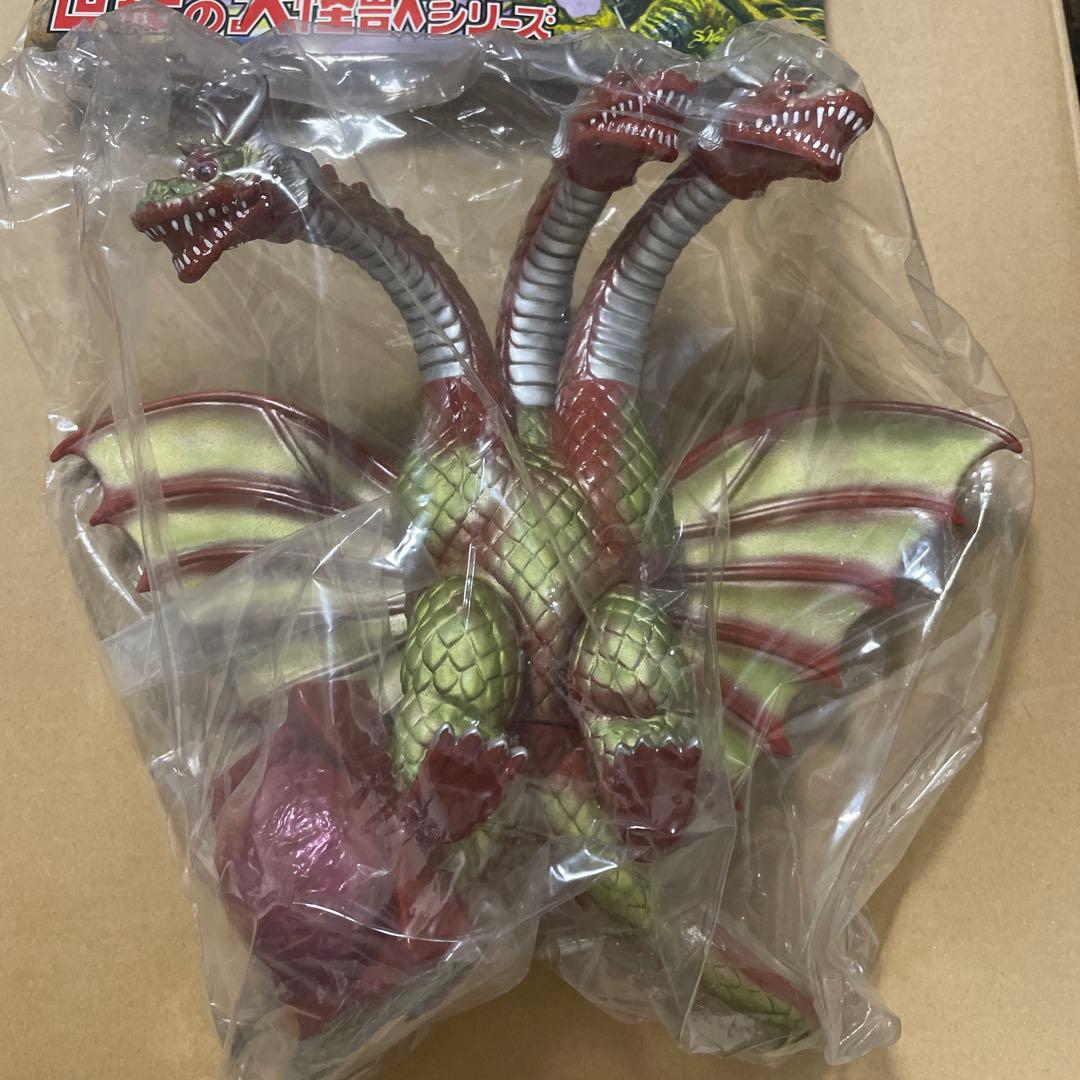 21 マーミット　キングギドラ 1 世紀の大怪獣シリーズ