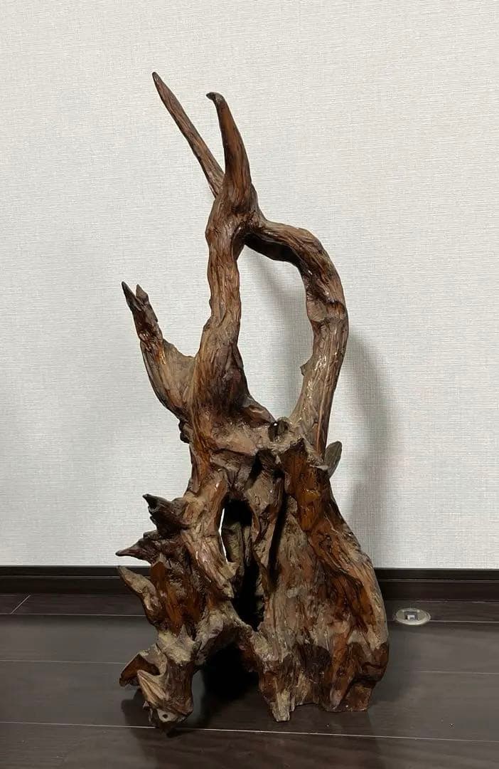 【天然木の置物】　 ＊サイズ（約）：最大幅35cm 、高さ83cm