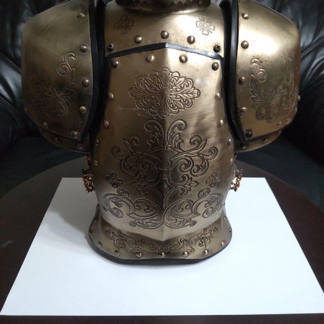 ニッカウヰスキー・西洋甲冑騎士