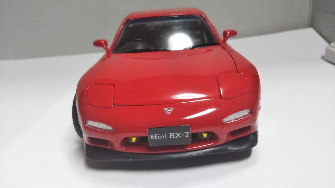 1/24スケール、アンフィニRX-7完成品