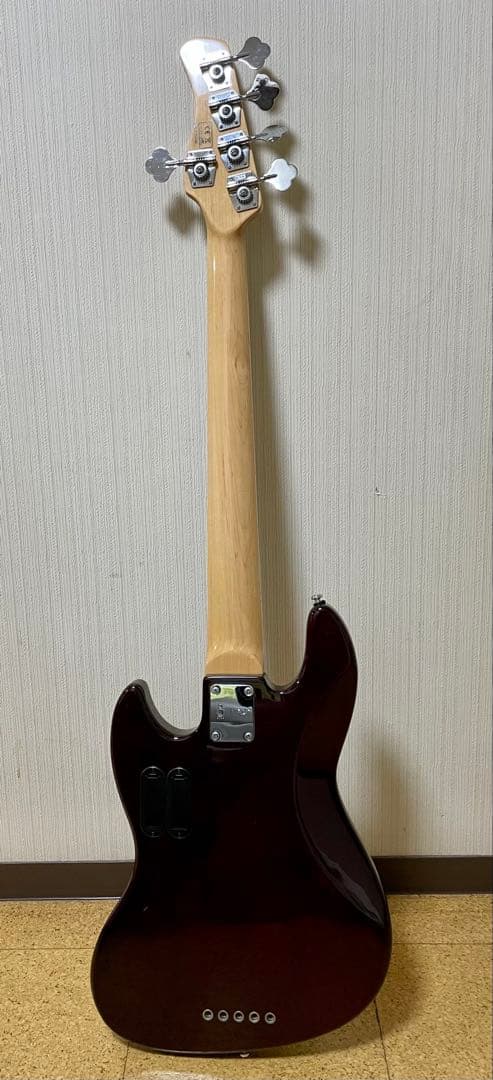 サイアー Sire Marcus Miller V7 5弦ベース