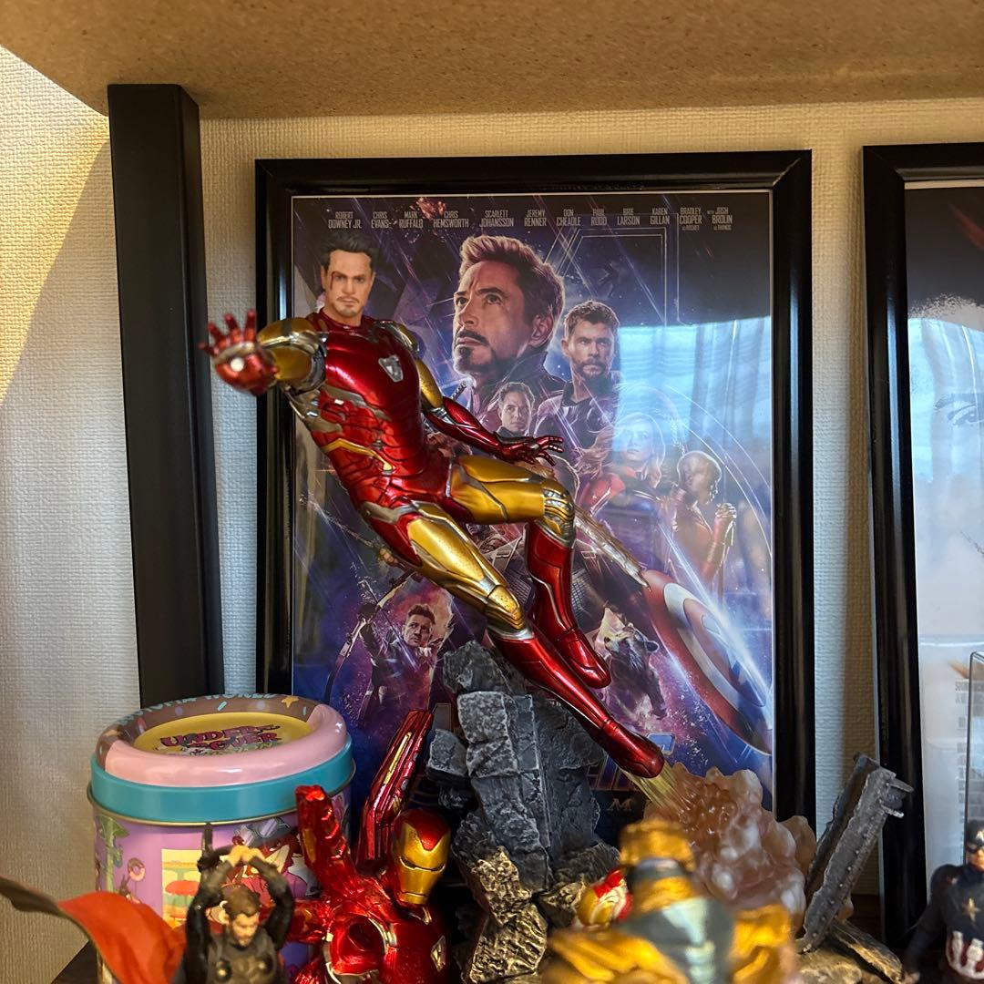IRON STUDIOS アベンジャーズ:エンドゲーム アイアンマンフィギュア
