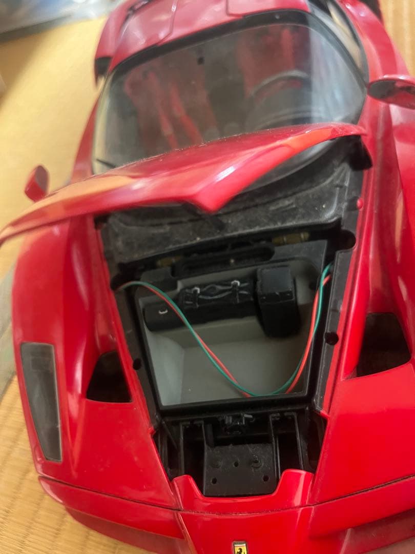 Ferrari LaFerrariの1/10スケールモデル