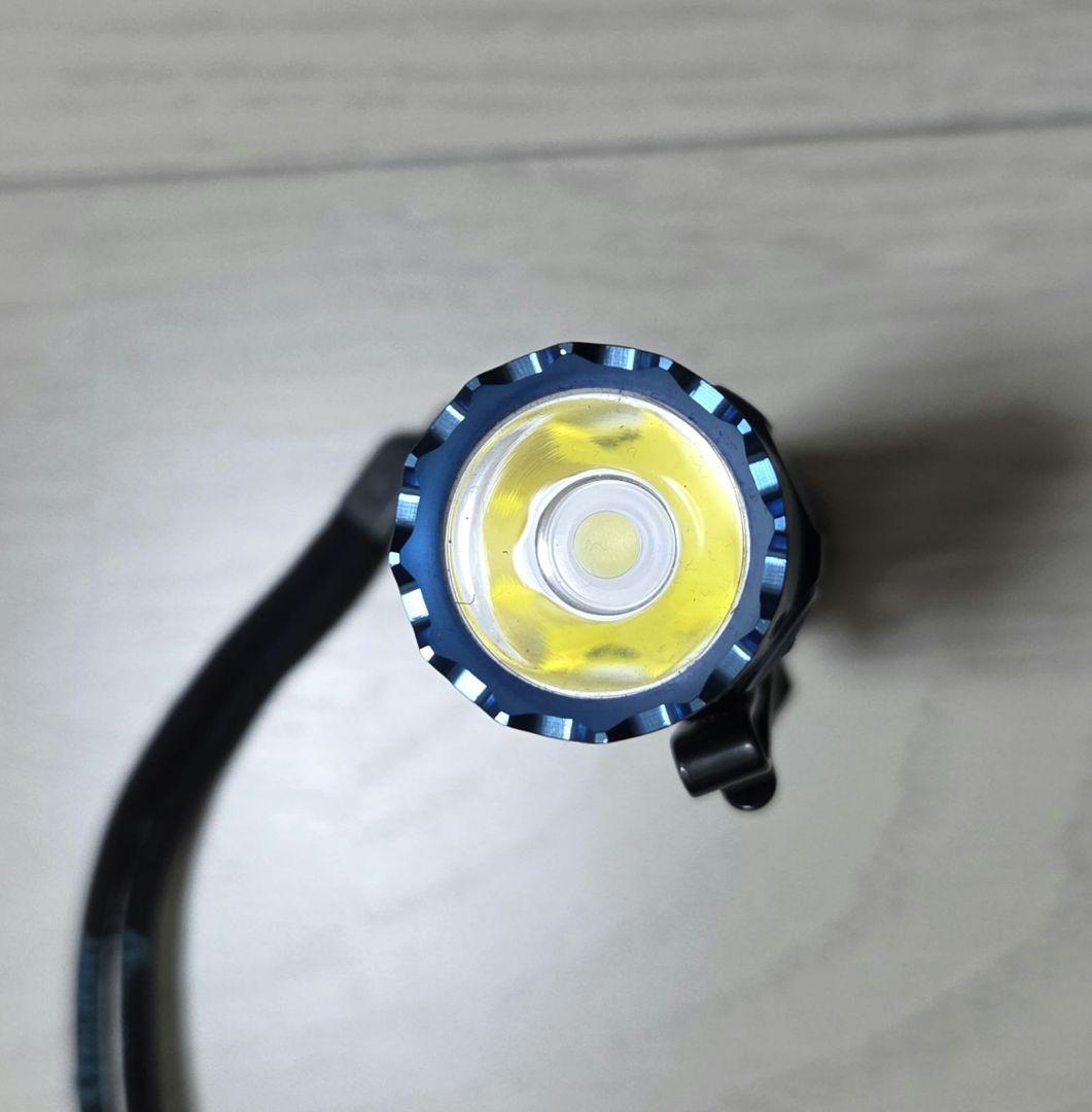 OLIGHT(オーライト)　M2Rpro