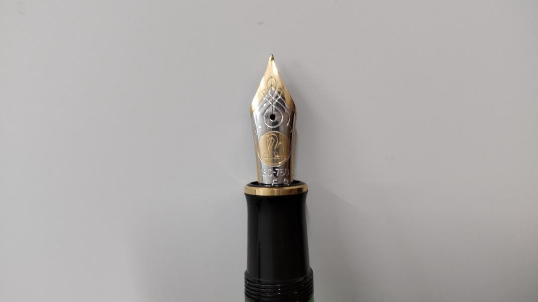Pelikan M200 万年筆 F 18C-750F PF刻印