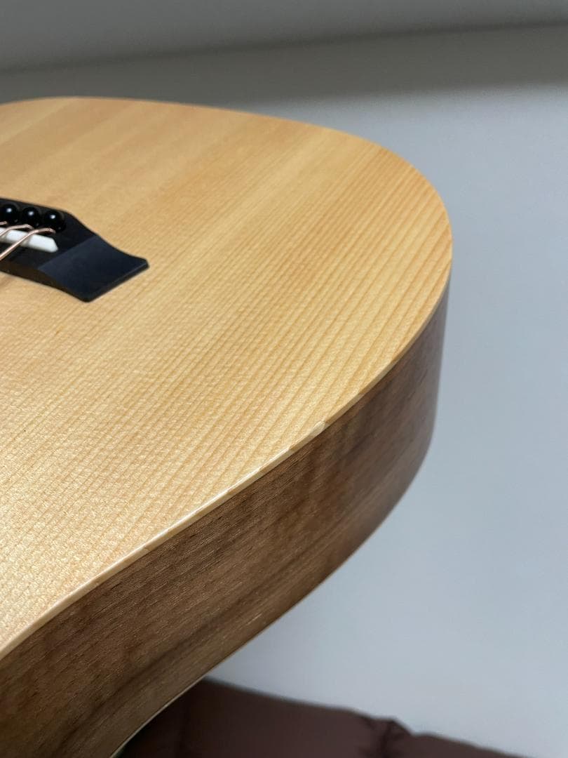 ほぼ新品 Taylor Baby Taylor BT1