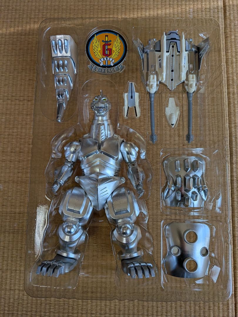 BANDAI　DX超電装獣メカゴジラ