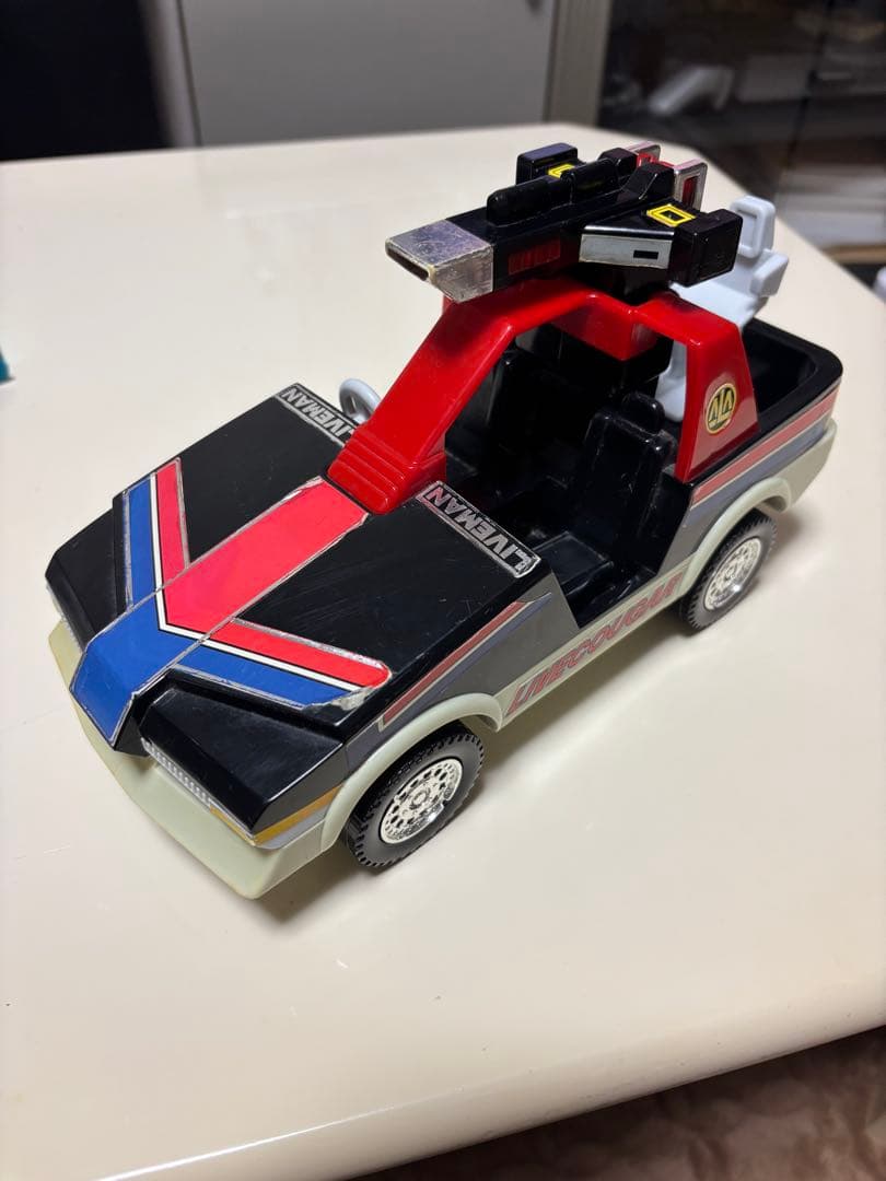 超獣戦隊ライブマン　ライブクーガー