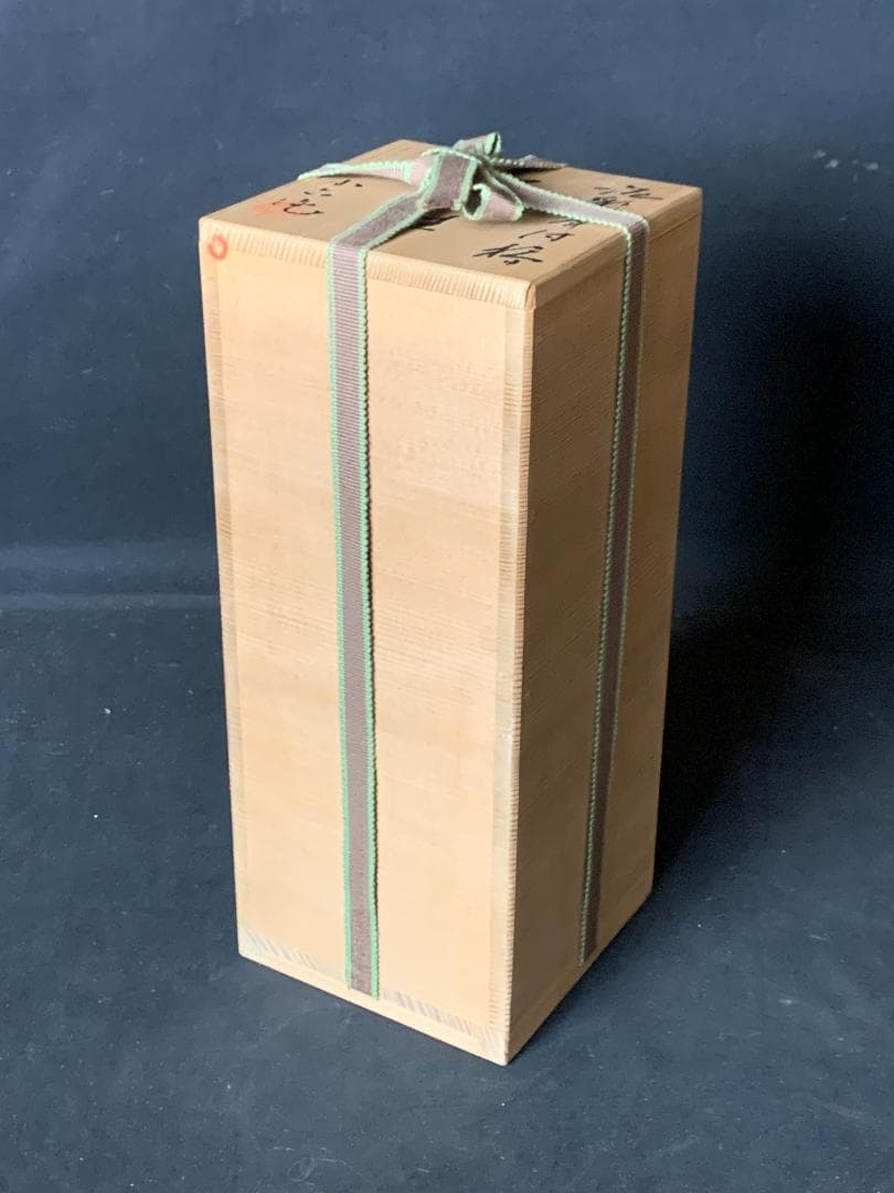 林小六造 泥彩 椿図 耳付 一輪生 共箱 共布　楠部弥弌師事 867