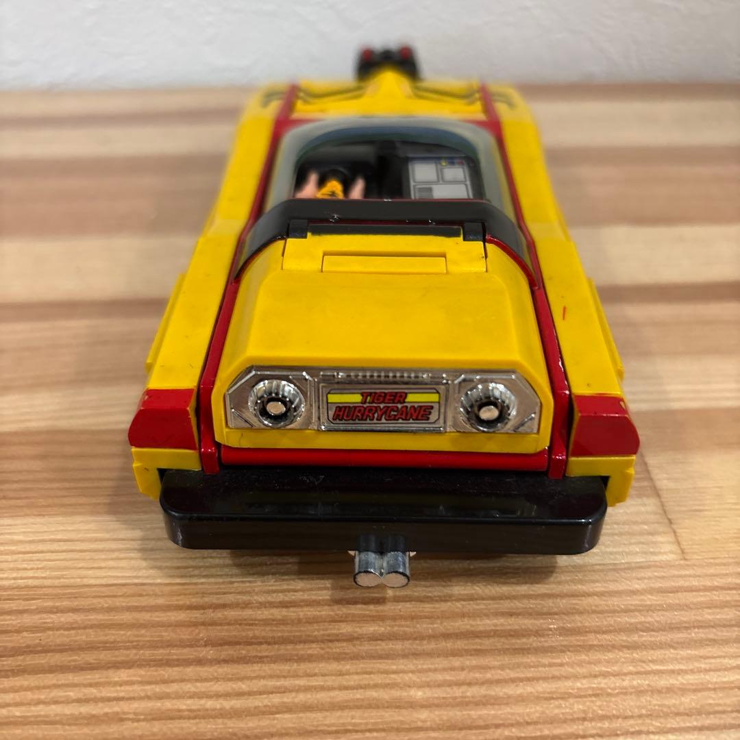 タイガーマスク　タイガーハリケーン