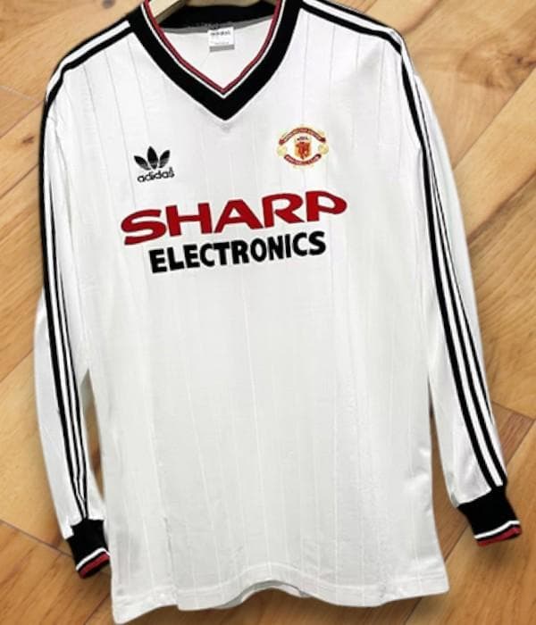 1982-83 マンチェスター・ユナイテッド アウェイ ユニフォーム 長袖