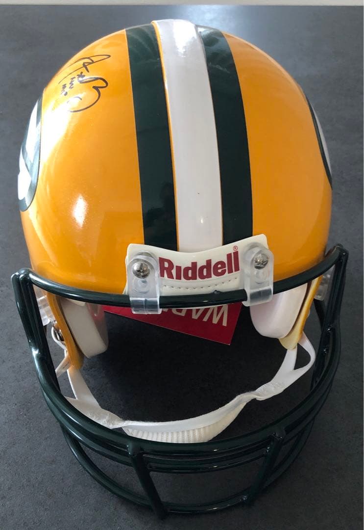 アーロンロジャース Green Bay Packers サイン入りヘルメット