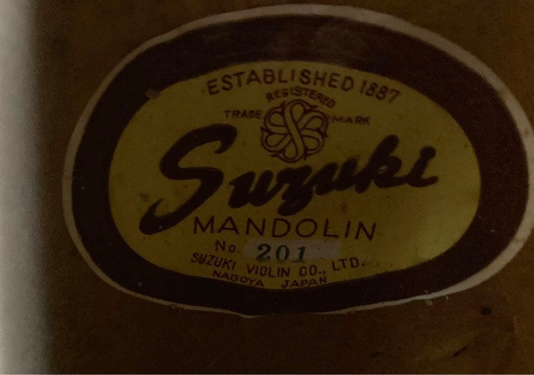 ◆SUZUKI スズキ◆マンドリン 201 ハードケース／ピッチパイプ／ピック付
