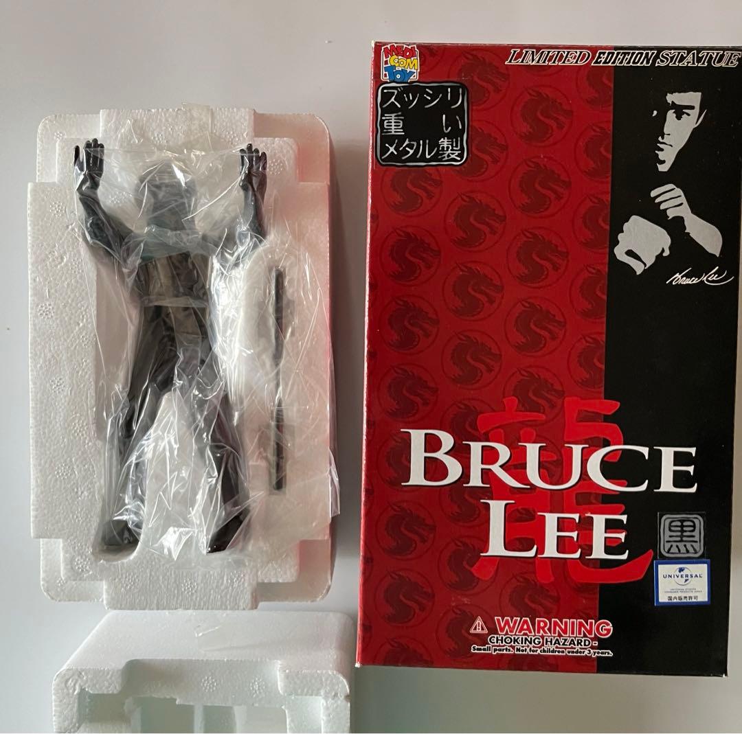 【ズッシリ重いメタル製】BRUCE LEE ブルース・リー (黒)