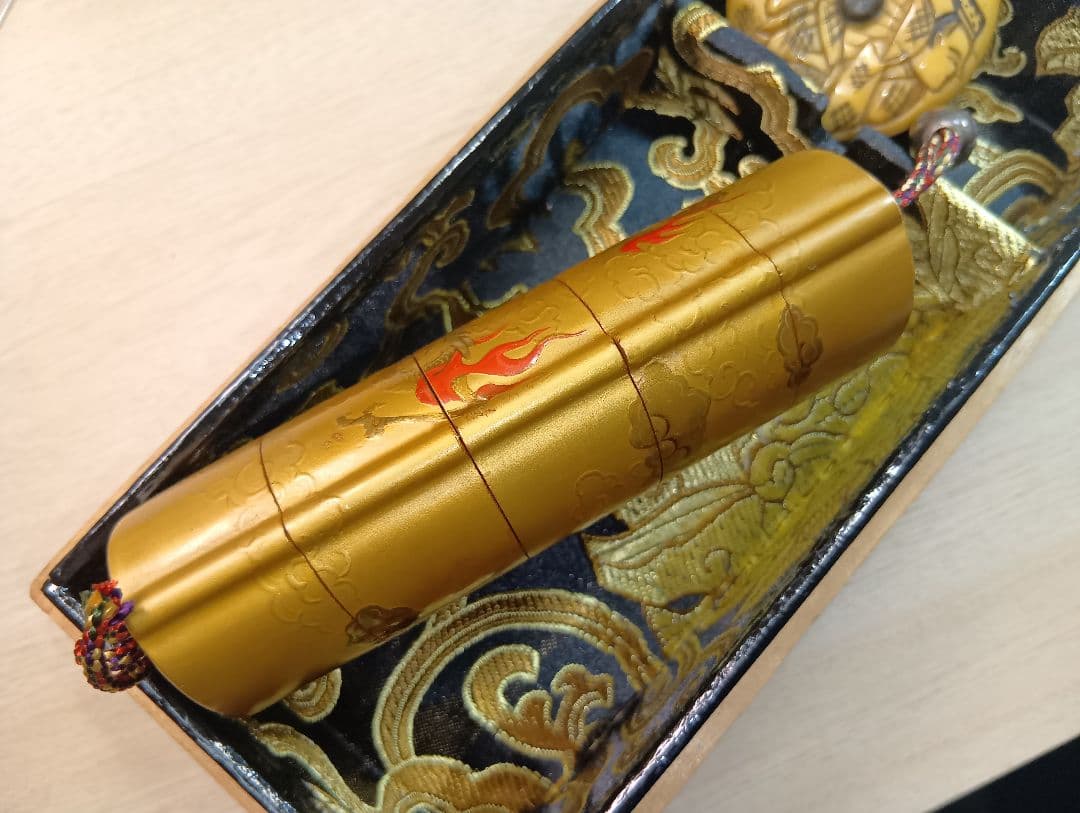 印籠／極上美品饅頭根付／在銘緒締め玉