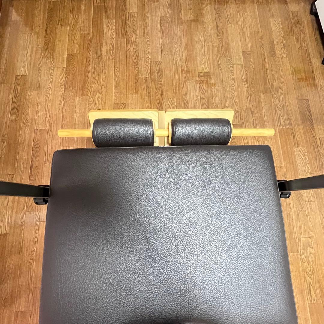 ピラティスマシン　チェアー モーションケアケアピラティス　ブラウン