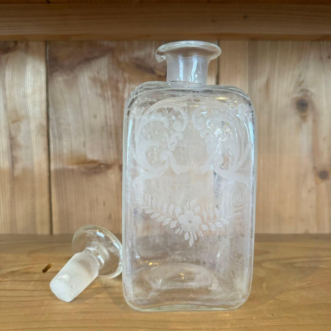 19世紀 フランス ガラス角瓶 硝子 グラビュール 民芸 アンティーク 古道具
