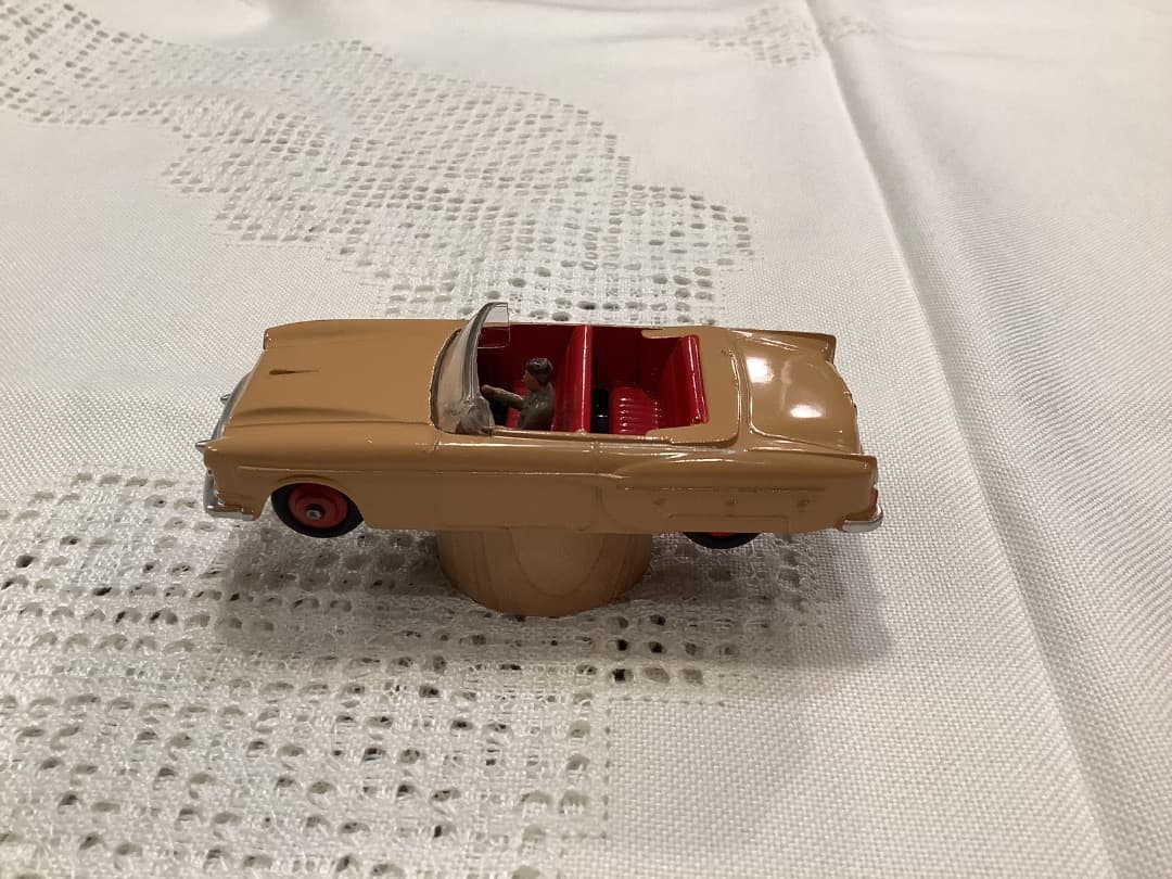 美品　DINKY TOYS PACKARD 英国製ミニカー