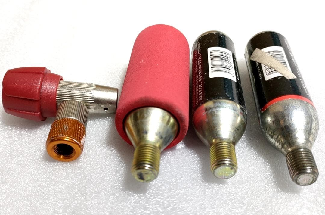 軽量 マビック キシリウム MAVIC KSYRIUM SSC フロントホイール