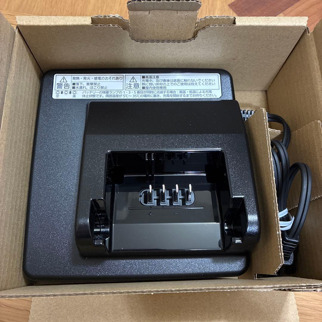パナソニック電動自転車充電器