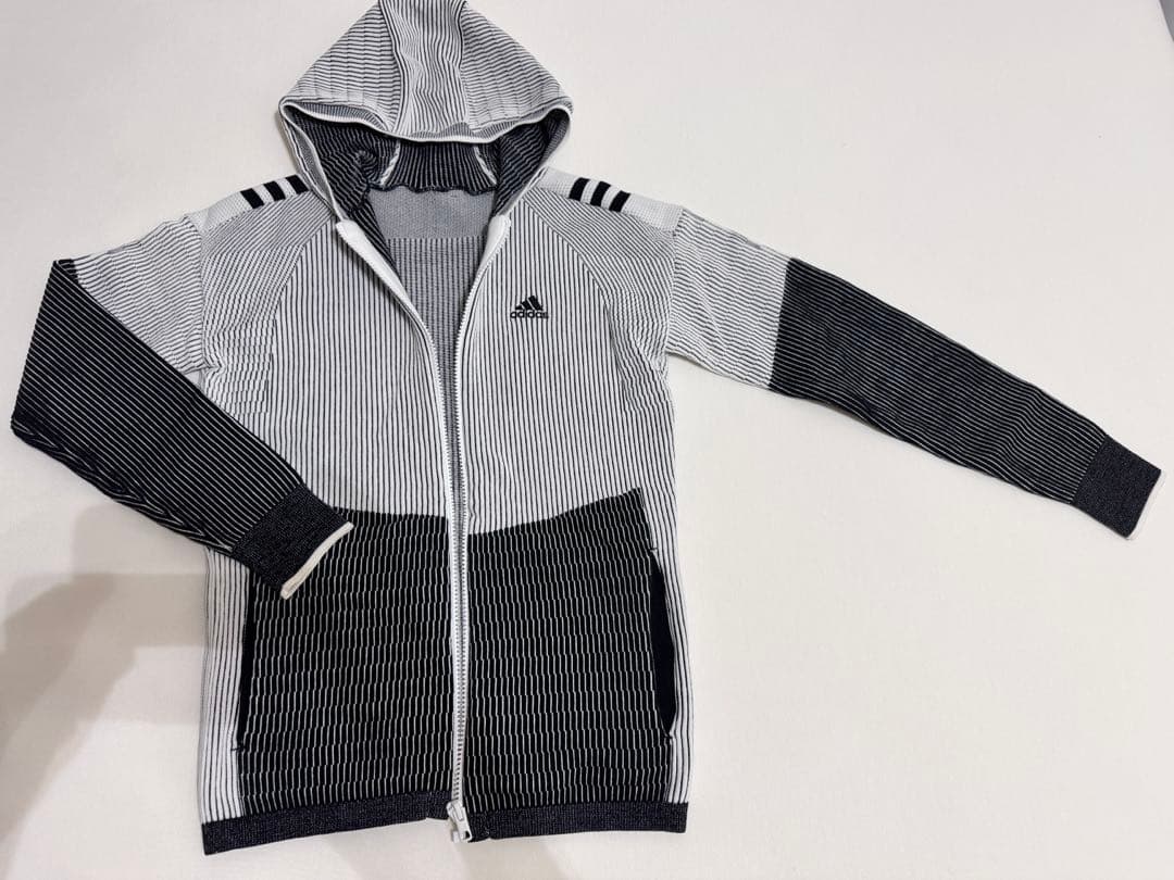 値下げ‼️極美品✨adidas ジップニットパーカー＆ニットスカートセット