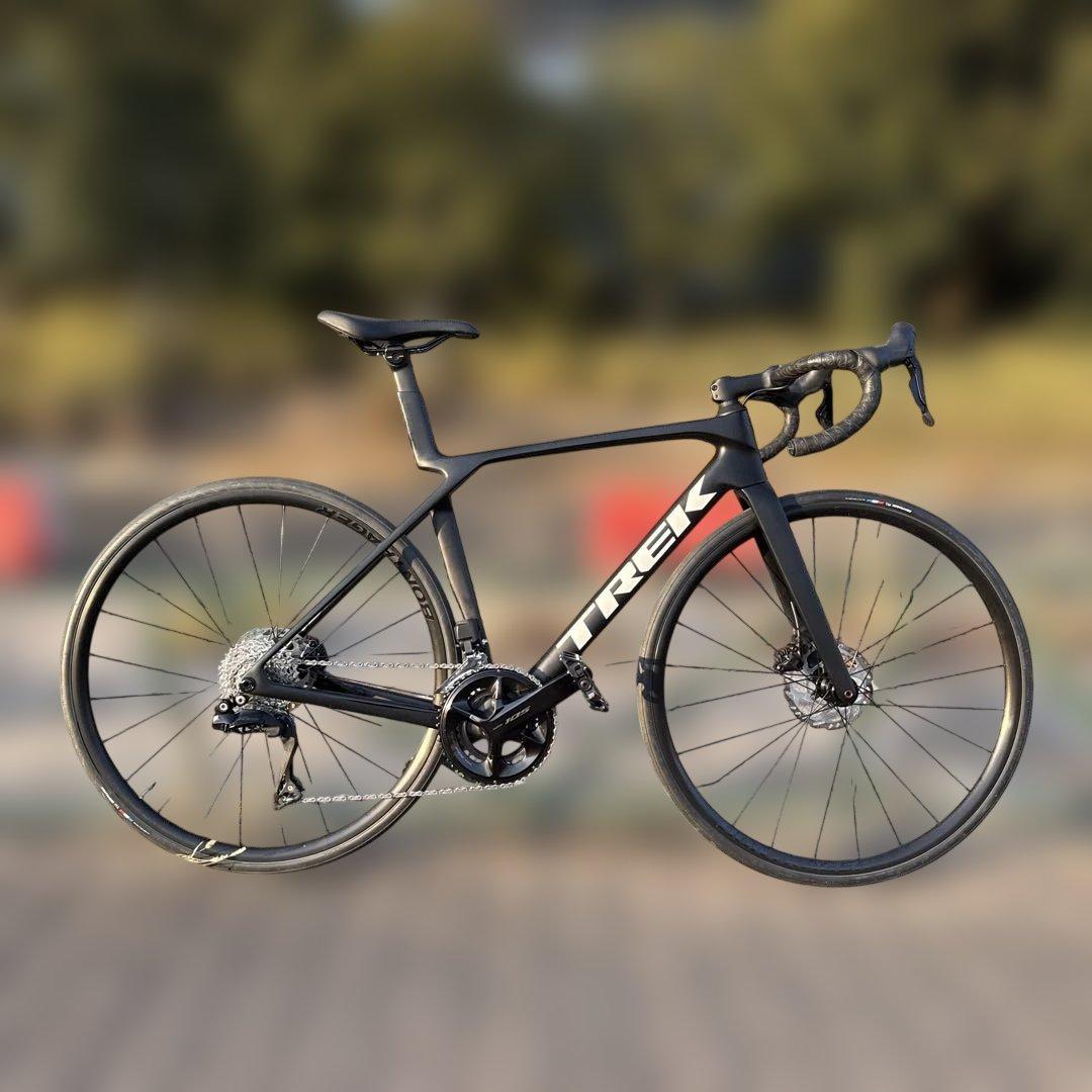 《美品》TREK Madone SL5 Gen8 105Di2 サイズM