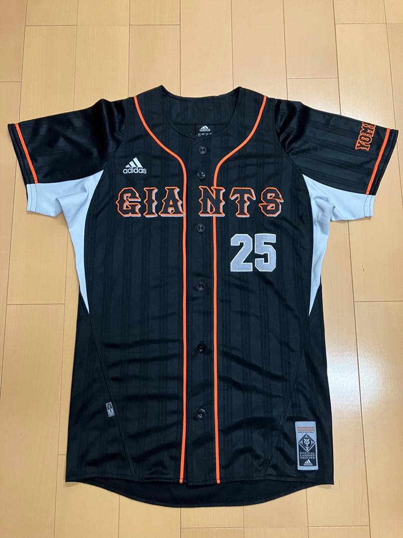 亀井善行　ユニフォーム　読売ジャイアンツ　読売巨人軍　侍ジャパン　亀井義行　25