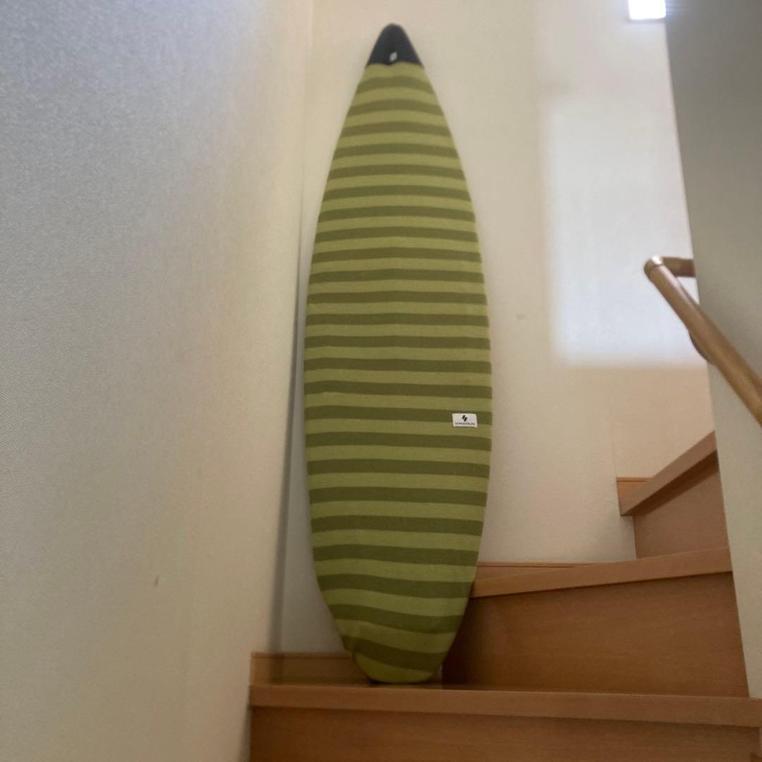ショートボードサーフボード5.9ftニットケース付き