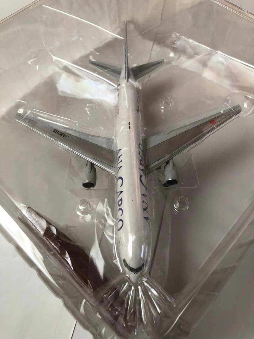 全日空商事1/200 ANA B767-300BCF 貨物機