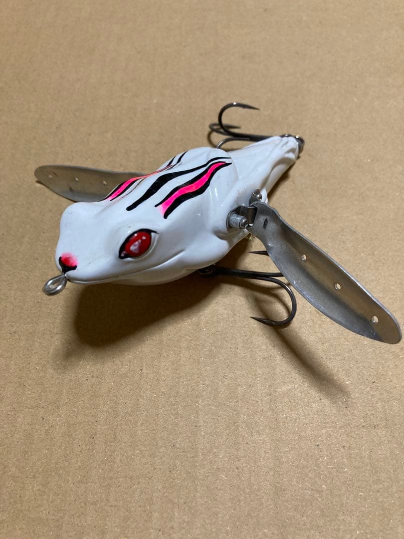 ガラクタ屋 カヲル