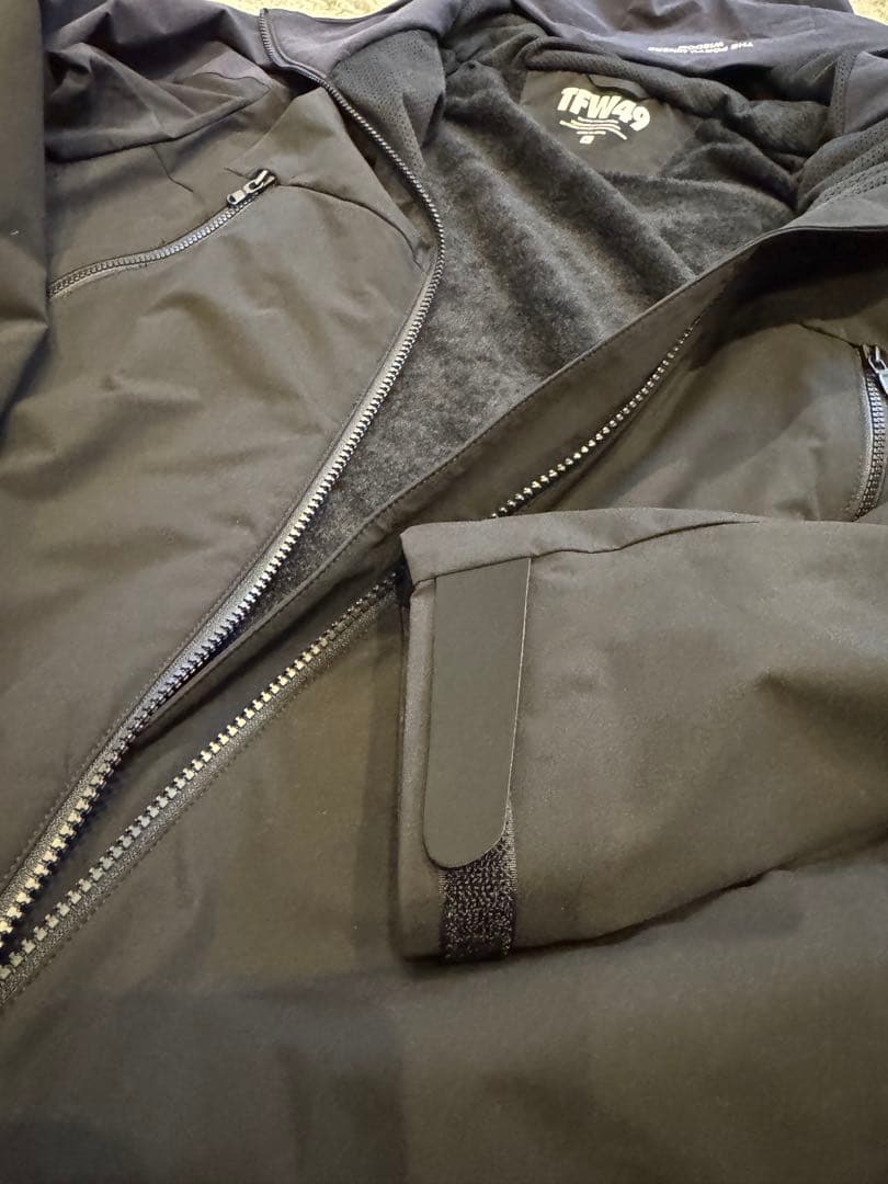 TFW49 OCTA INSULATED PARKA ブラック L