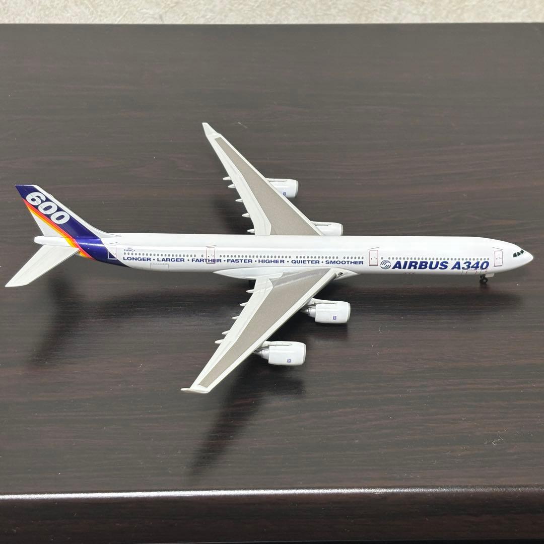 \"ハウスカラー\" エアバス・インダストリー A340-600 1/400