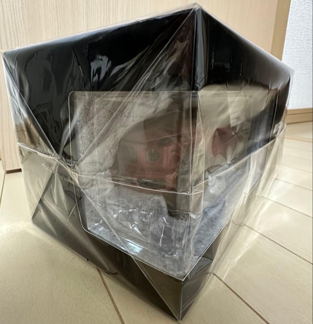 世界1000台限定メルセデスベンツAMGG63 4×4² 1/18新品未開封