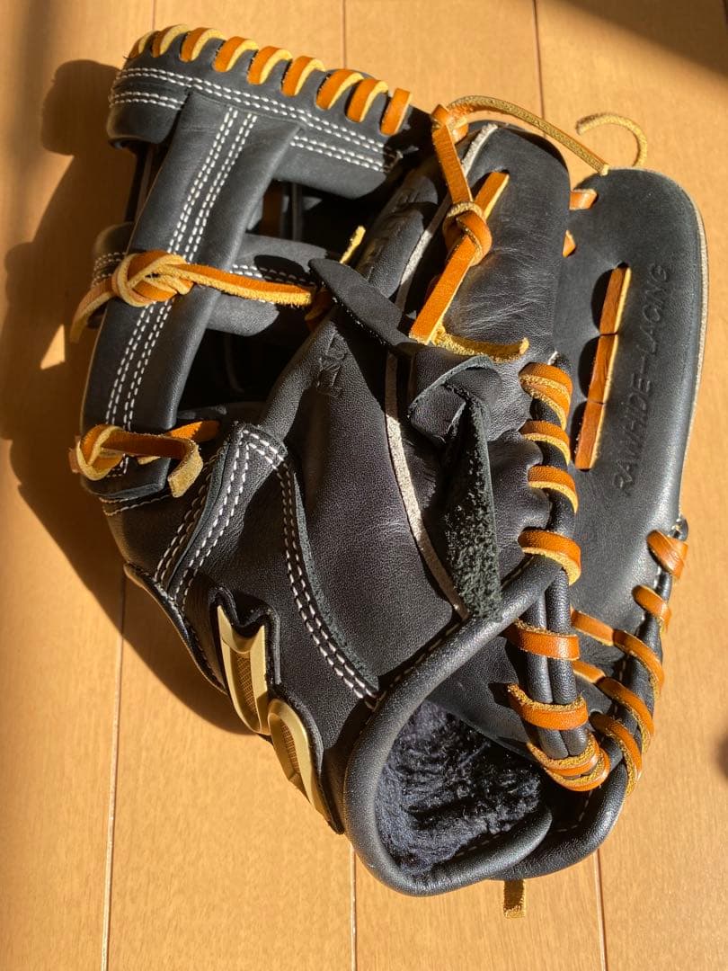 【美品】小学生使用 硬式用 グローブ（ブラック×ブラウン）