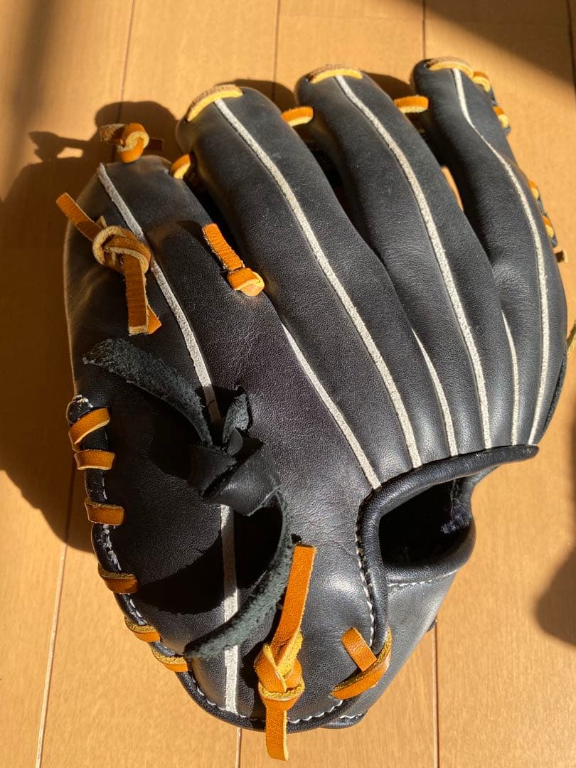 【美品】小学生使用 硬式用 グローブ（ブラック×ブラウン）