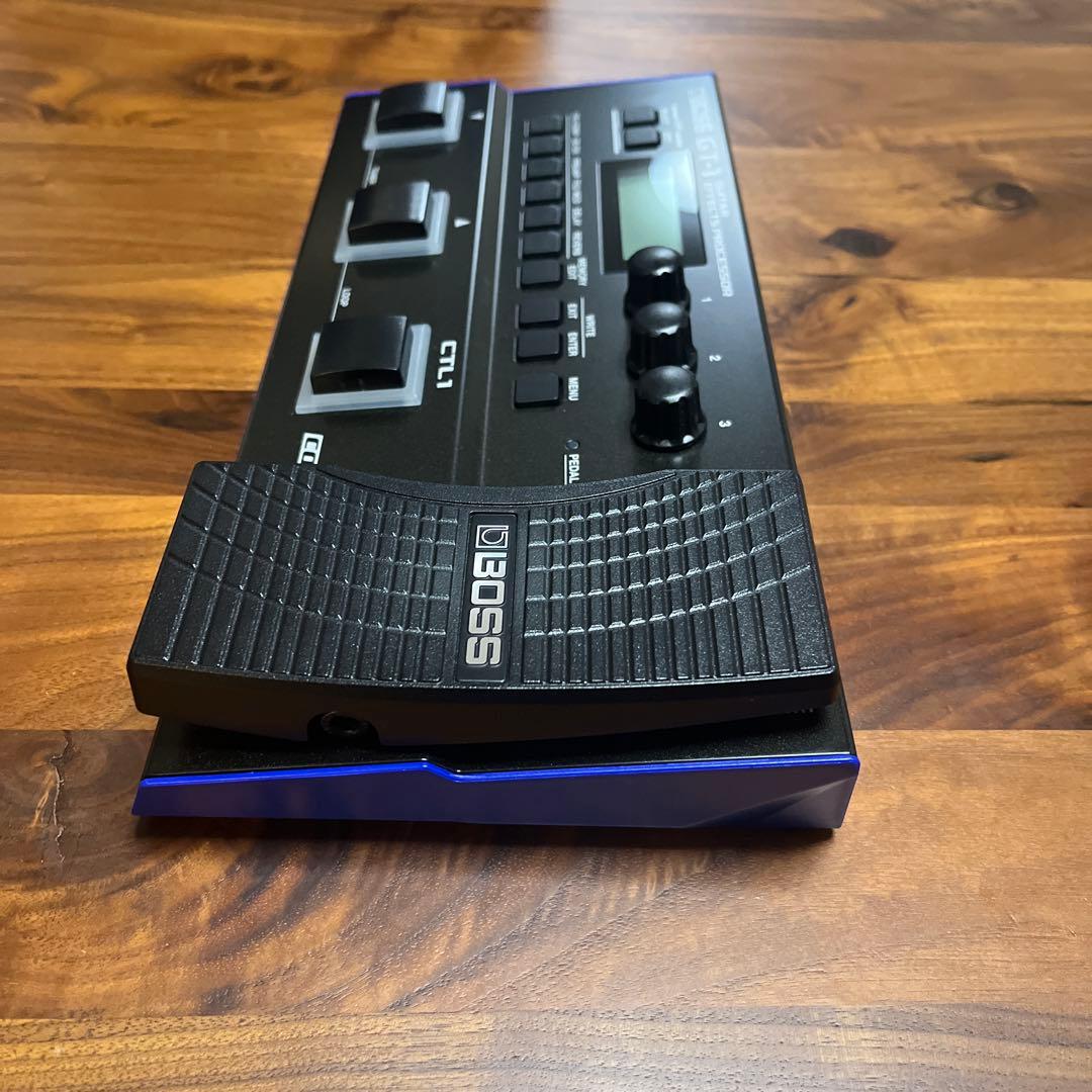 BOSS GT-1 (GT-1の教科書付属)