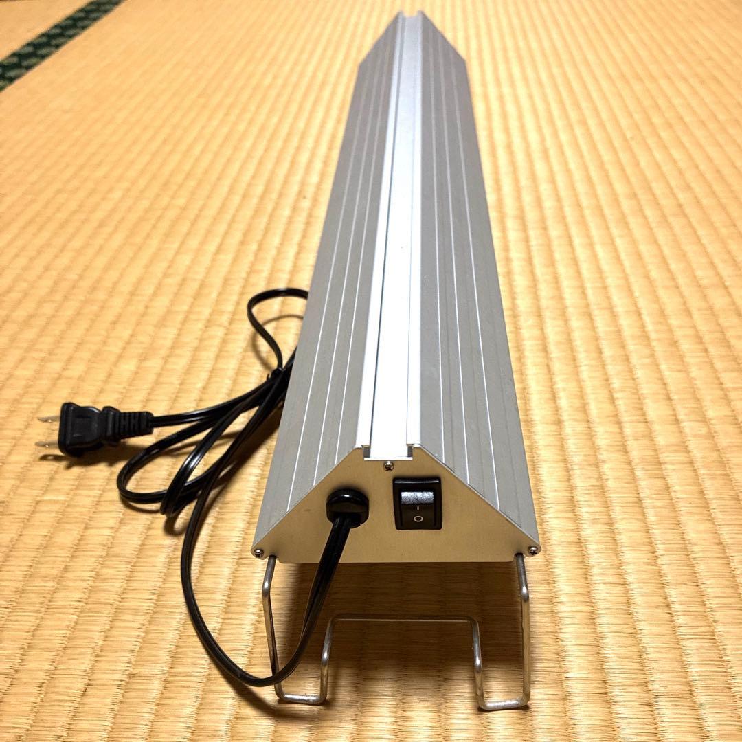 アクロTRYANGLE LED VIVIDトライアングル ビビッド