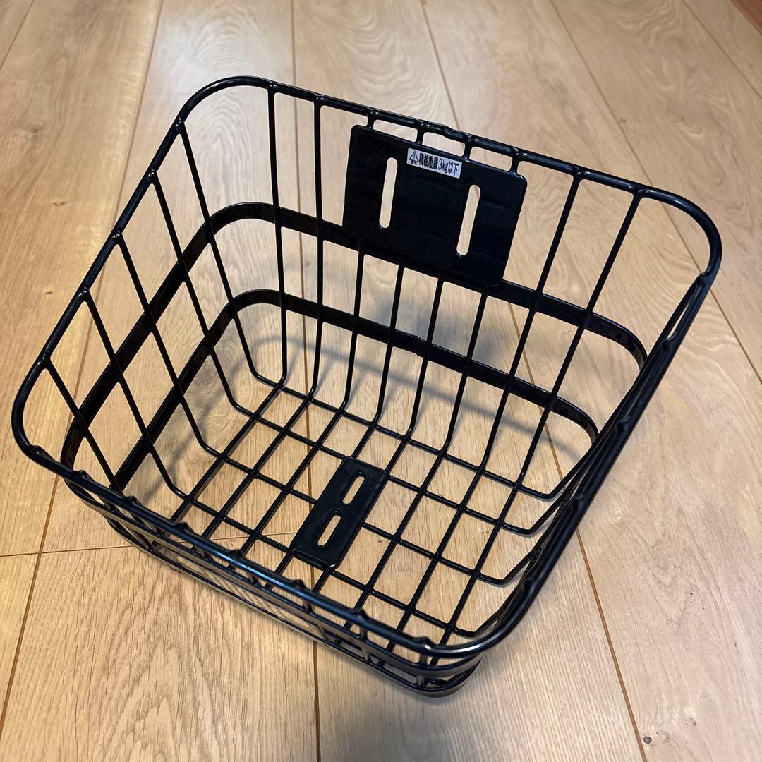 【美品】Jeep 子供用オリーブ色 2025年　　　　　　　現行モデル 18in