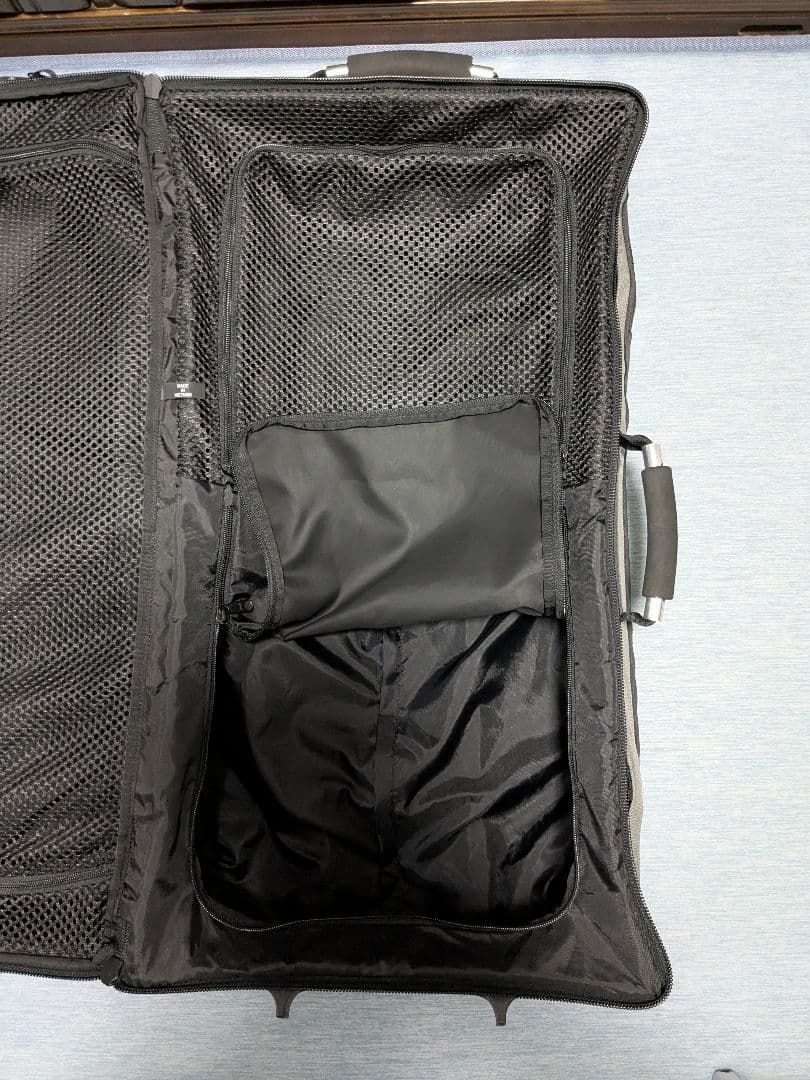 K２ 大容量 キャリーバッグ（新品、未使用）