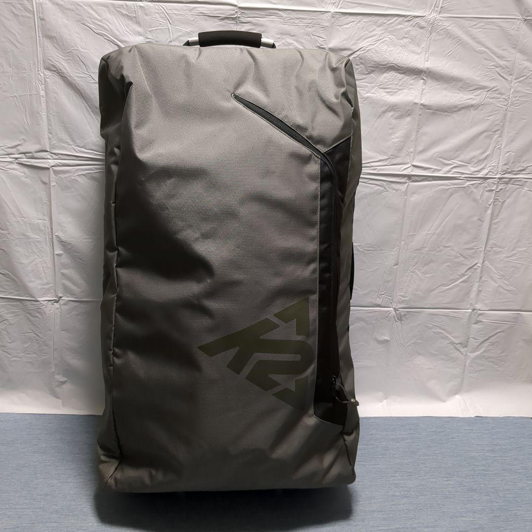K２ 大容量 キャリーバッグ（新品、未使用）
