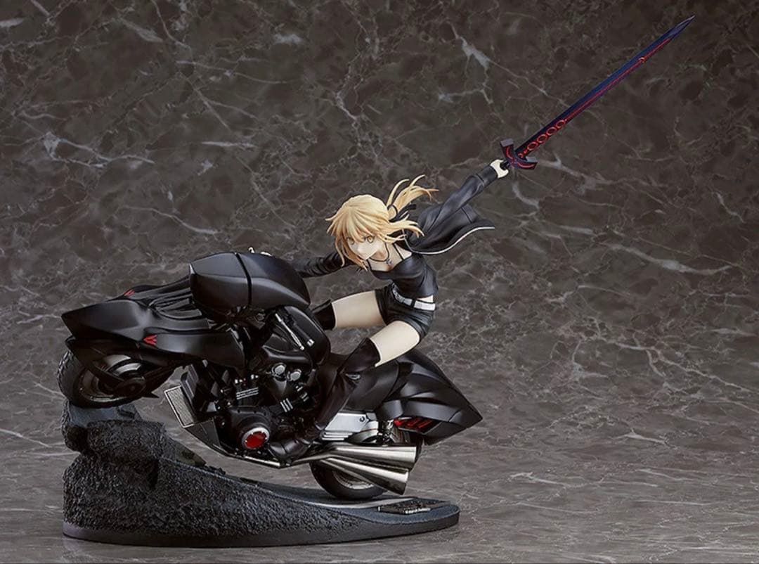 未開封　セイバー/アルトリア・ペンドラゴン〔オルタ〕＆キュイラッシェ・ノワール