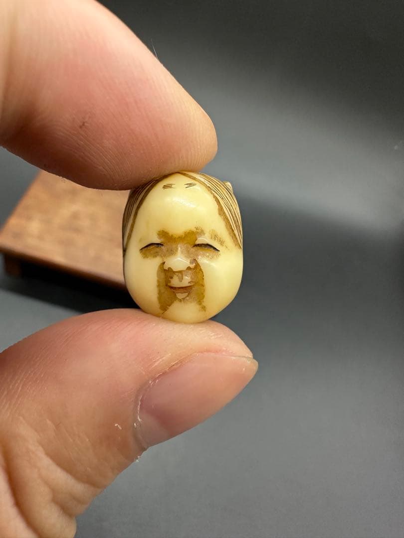 緒締　玉4点 玉　おじめ　根付　提げ物　骨董古美術