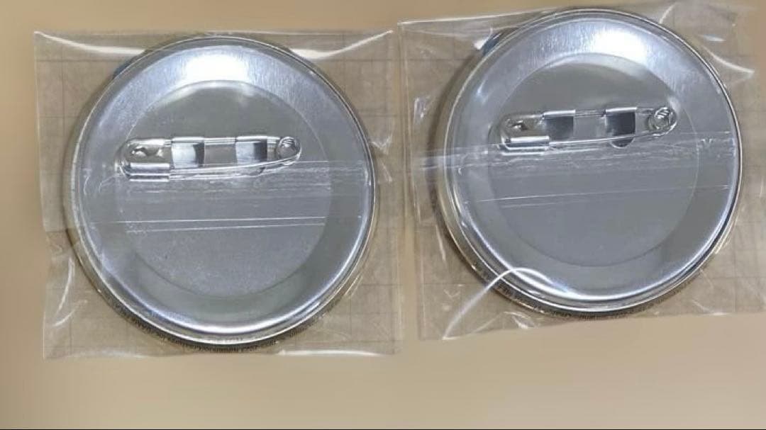 ポケモン　缶バッジ　チリ