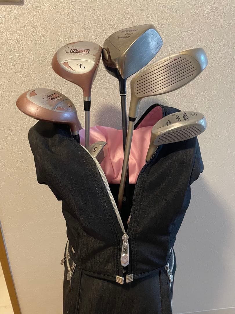 CALLAWAY ゴルフバッグ・キャディバッグ 黒　クラブセット