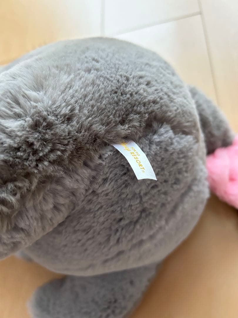 ディズニーリゾート　イーヨー　フラッフィープラッシー　ぬいぐるみ